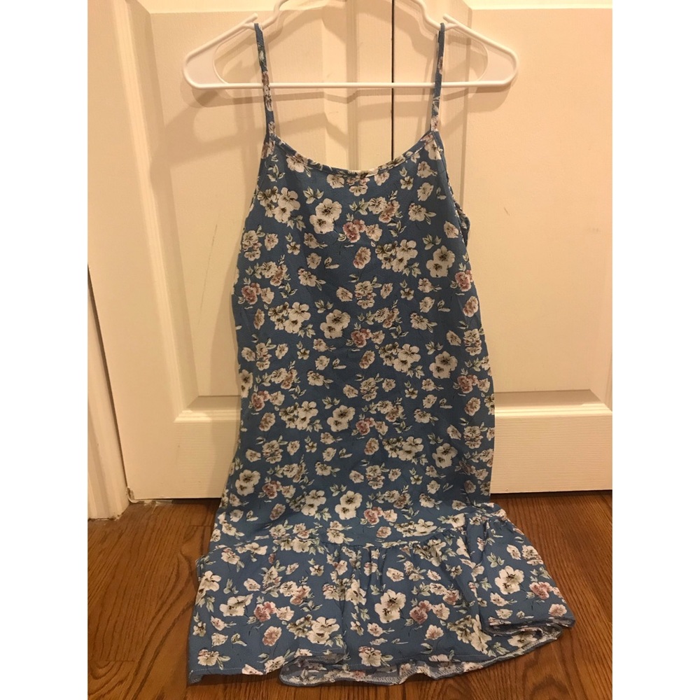 Women dress